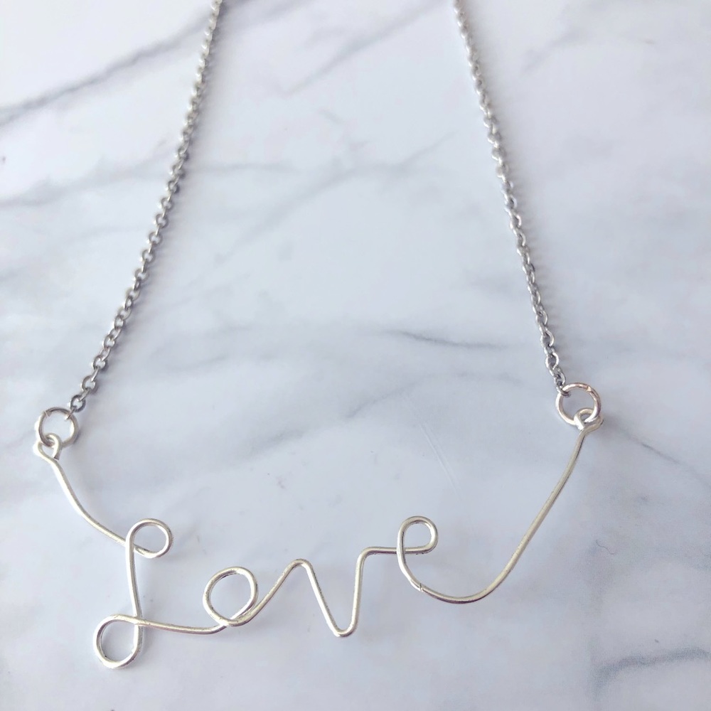🤍 NEW Handcrafted Necklace - Love Sculpted Bent Wire